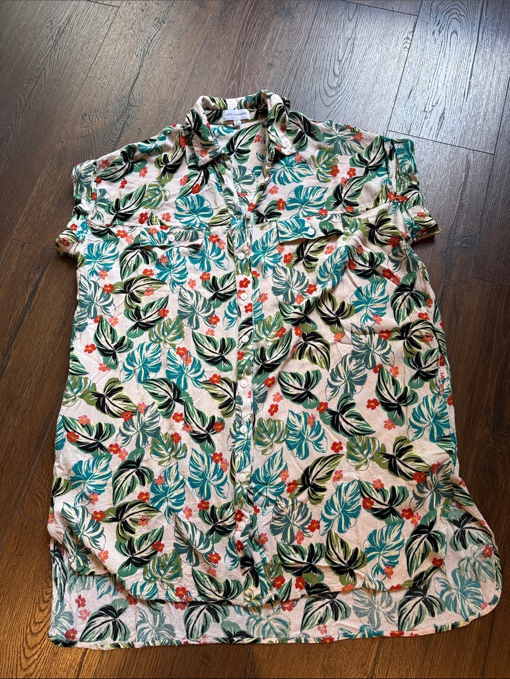 Lost + Wander Short-Sleeve Tropical Button-Down Dress Coverup